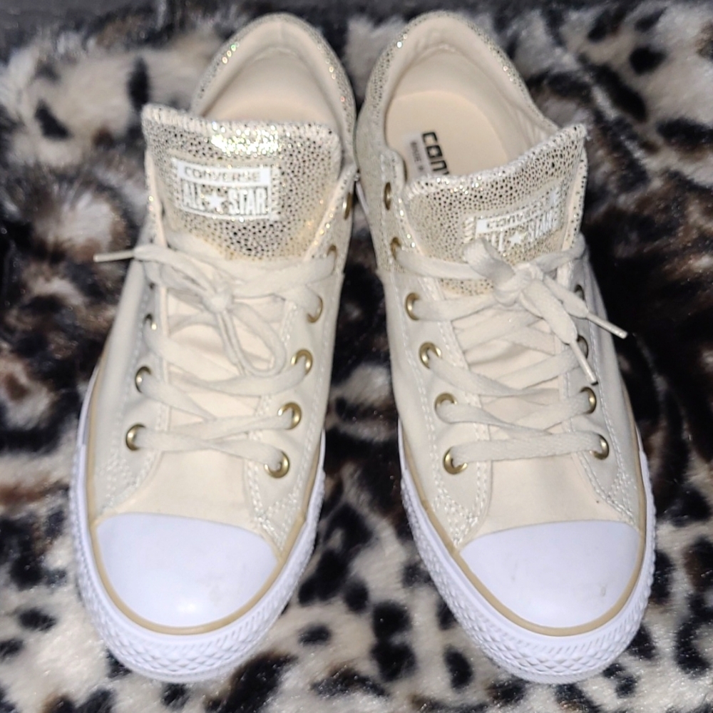 Cream Chuck Taylors